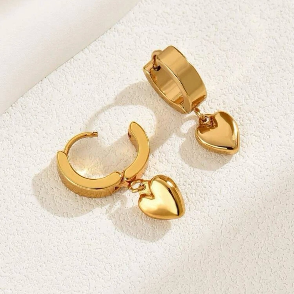 New Stainless Steel 18k Gold Plated Classic Heart Shape Earrings